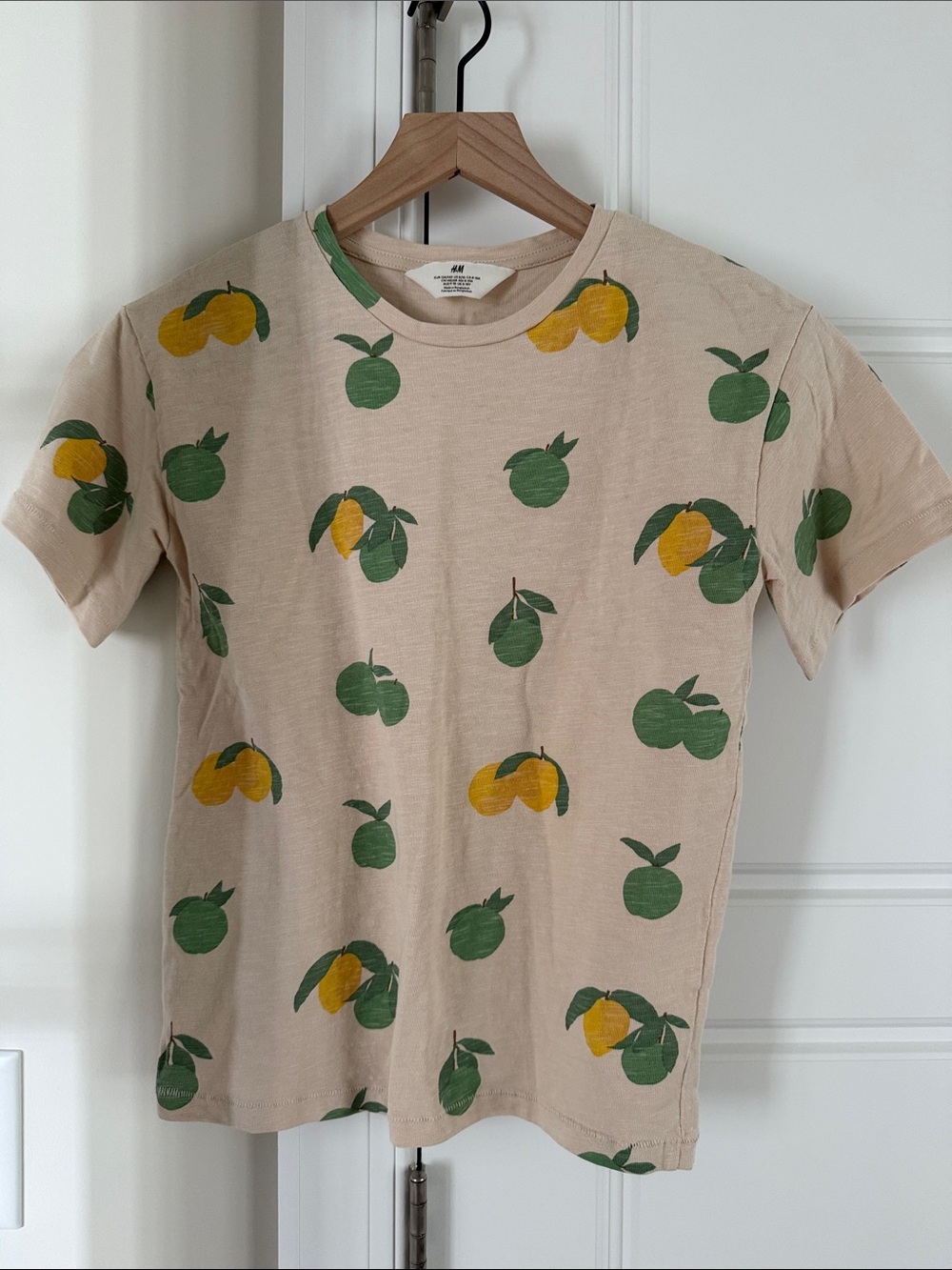 H&M Beige Short Sleeve Tee with Green & Yellow Fruit Print